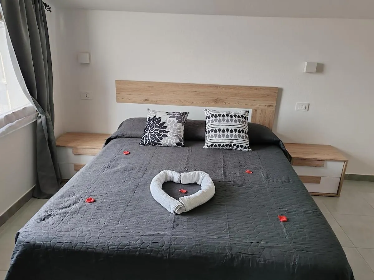 Casa Aurora Apartment Near Cagliari San Sperate 0*,  Włochy
